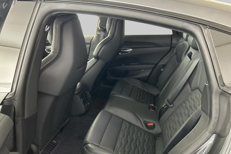 Audi e-tron GT vaihtoauto