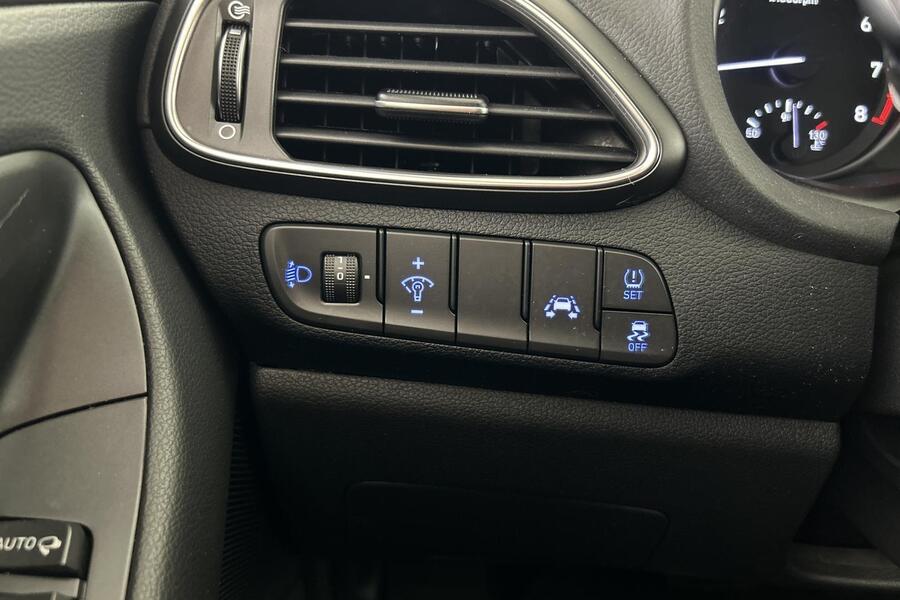 Hyundai i30 Wagon vaihtoauto