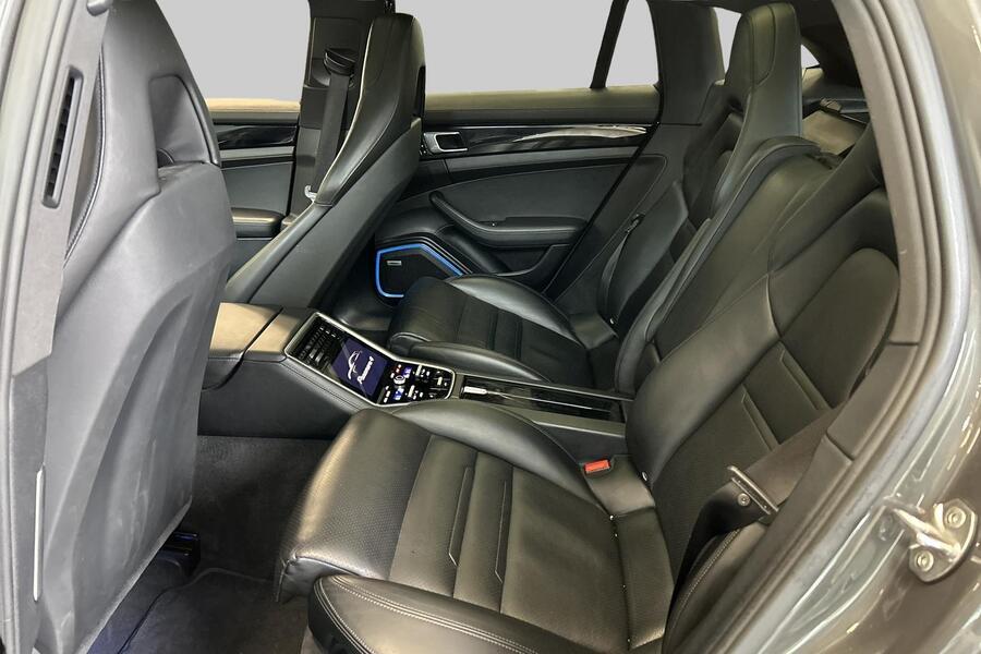 Porsche Panamera vaihtoauto