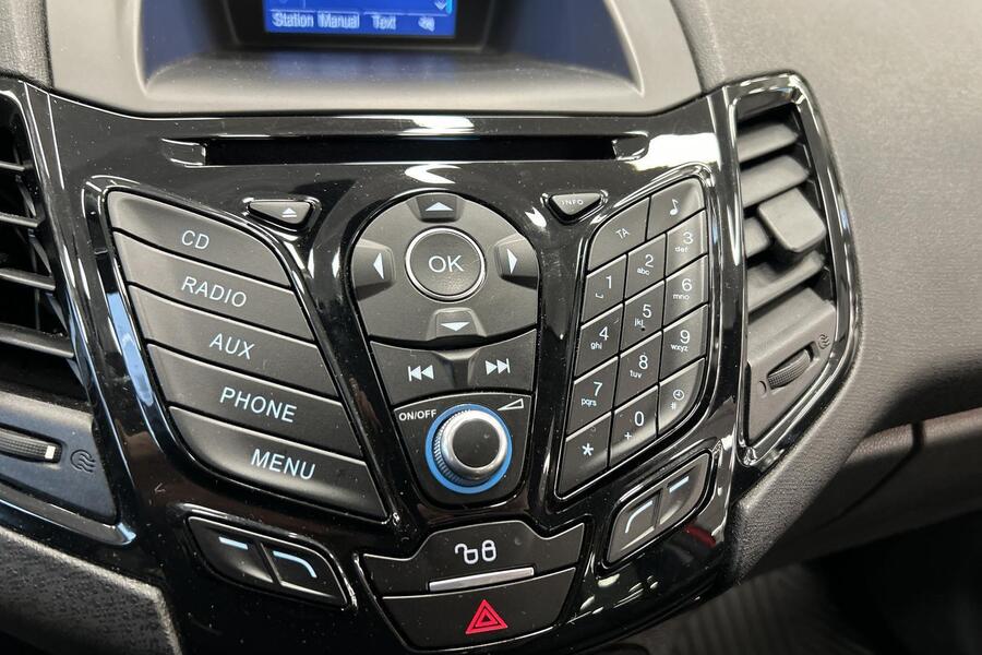 Ford Fiesta vaihtoauto