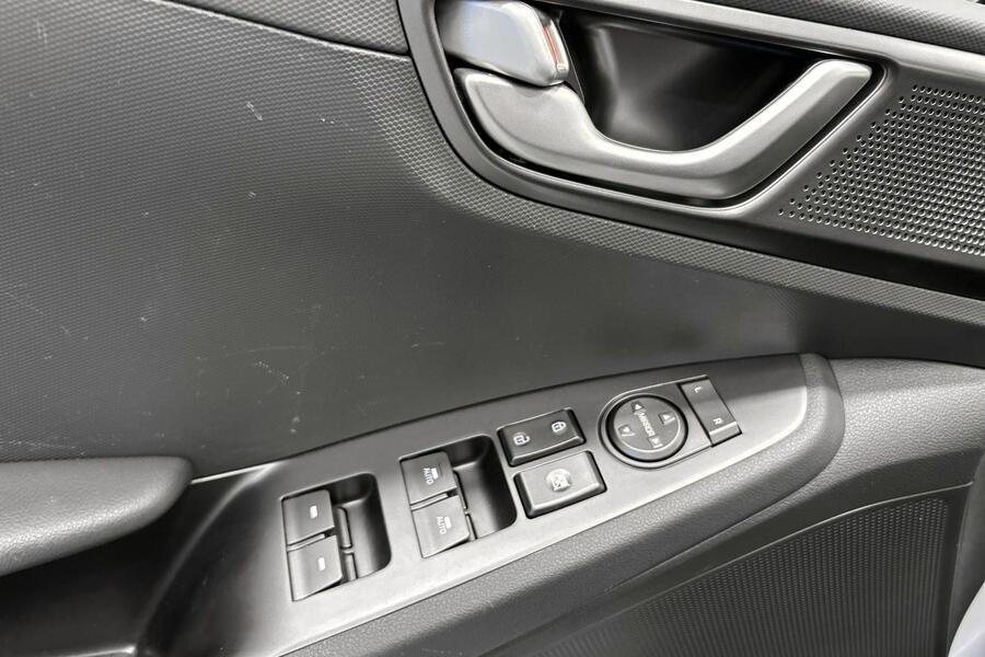 Hyundai IONIQ electric vaihtoauto