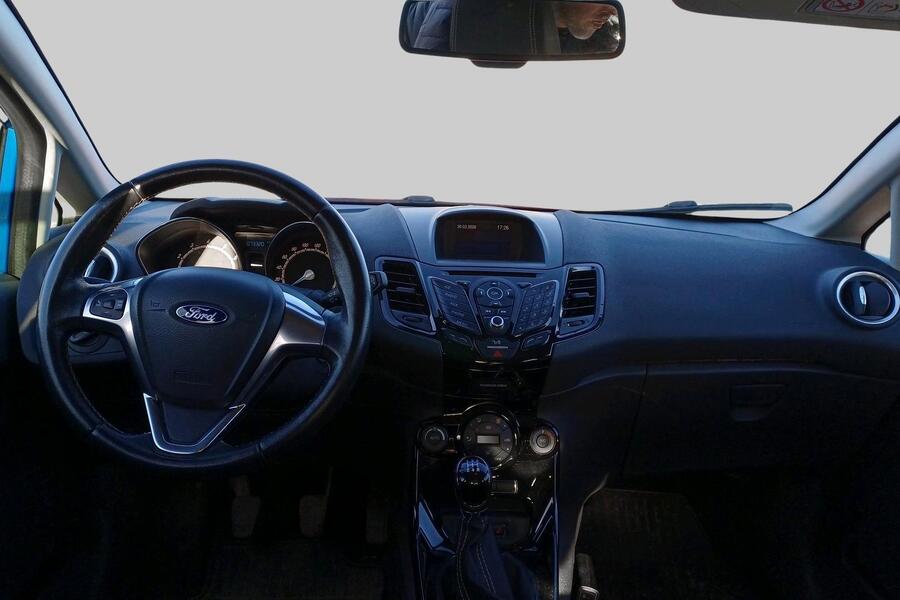 Ford Fiesta vaihtoauto