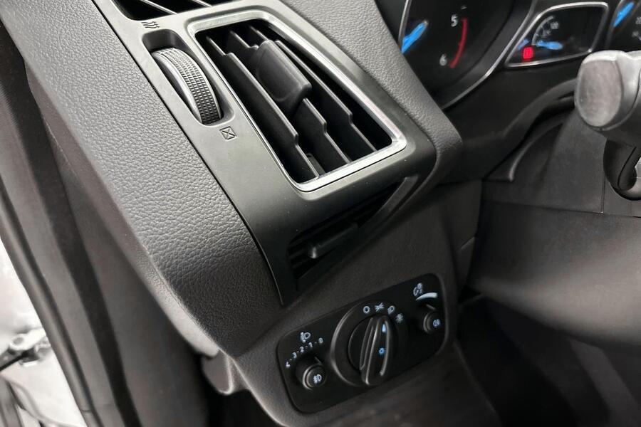 Ford Grand C-MAX vaihtoauto