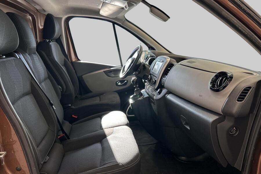 Nissan NV300 vaihtoauto