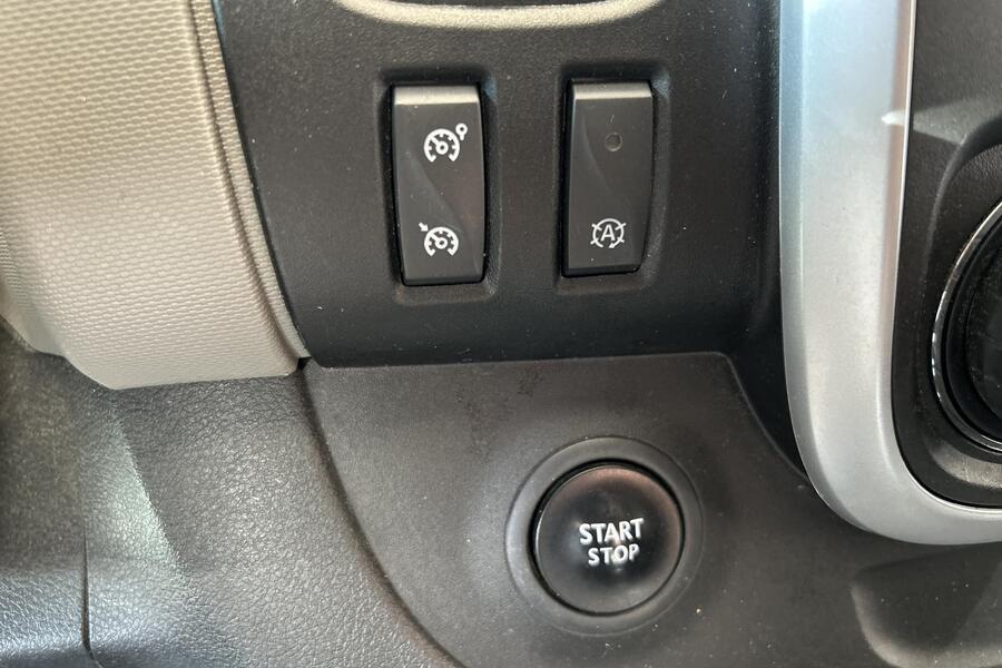 Nissan NV300 vaihtoauto