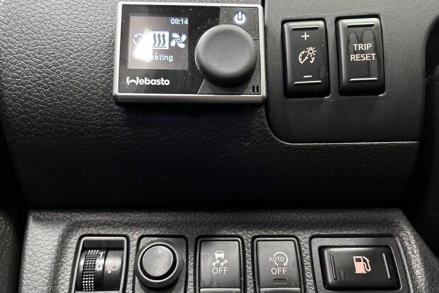 Nissan Navara vaihtoauto