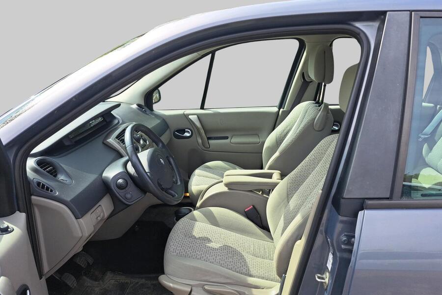 Renault Scénic vaihtoauto