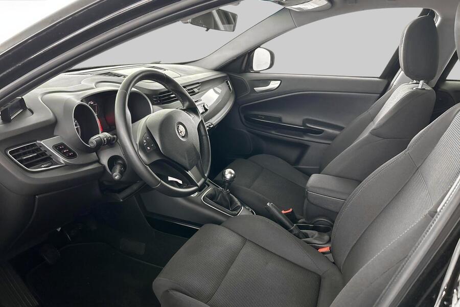 Alfa Romeo Giulietta vaihtoauto