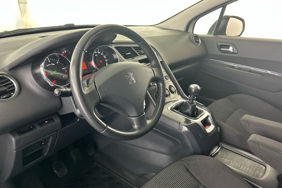 Peugeot 5008 vaihtoauto