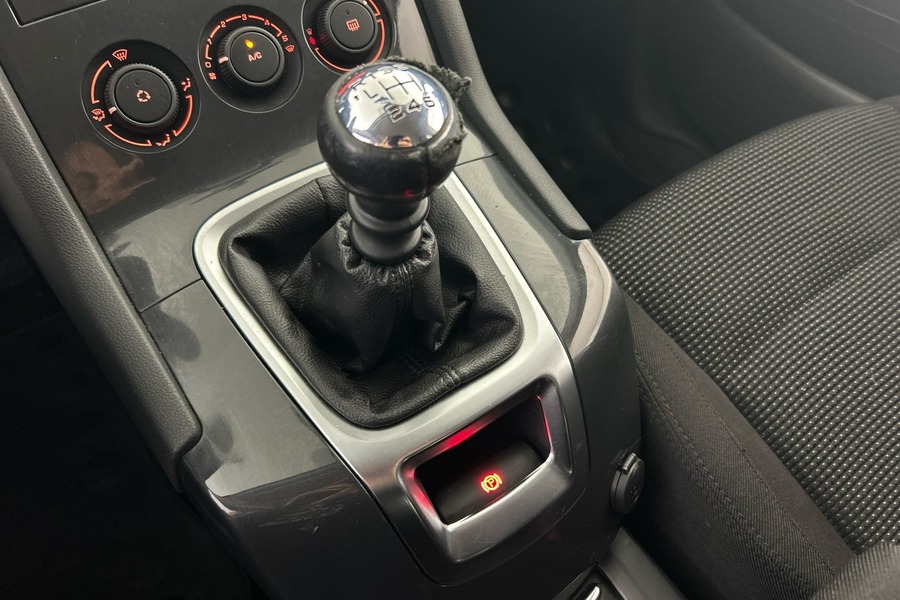 Peugeot 5008 vaihtoauto