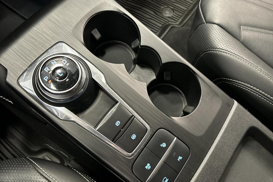 Ford Kuga vaihtoauto