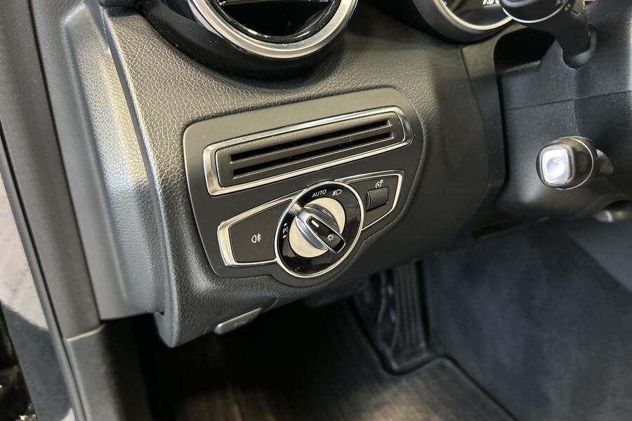 Mercedes-Benz C vaihtoauto