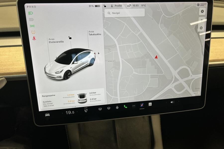 Tesla Model 3 vaihtoauto