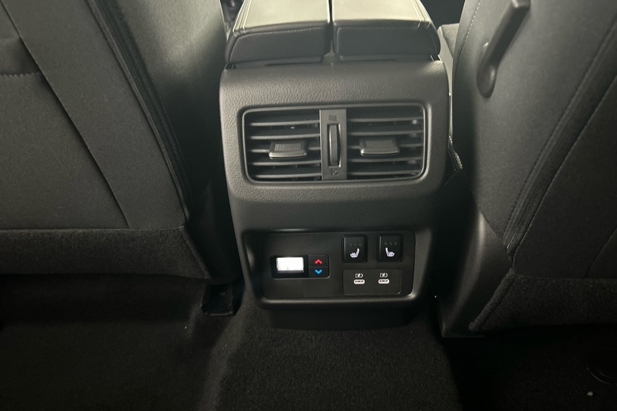 Nissan X-Trail vaihtoauto