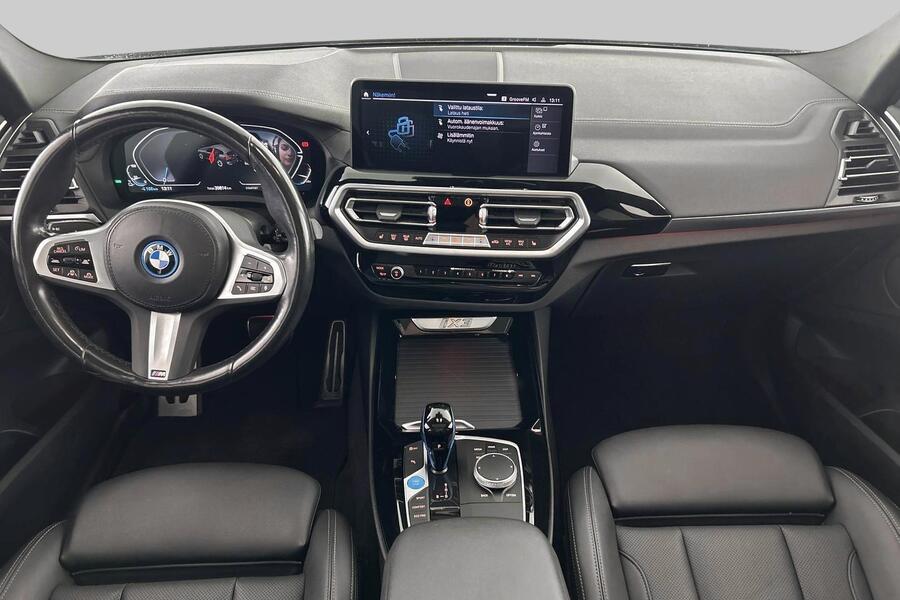 BMW iX3 vaihtoauto