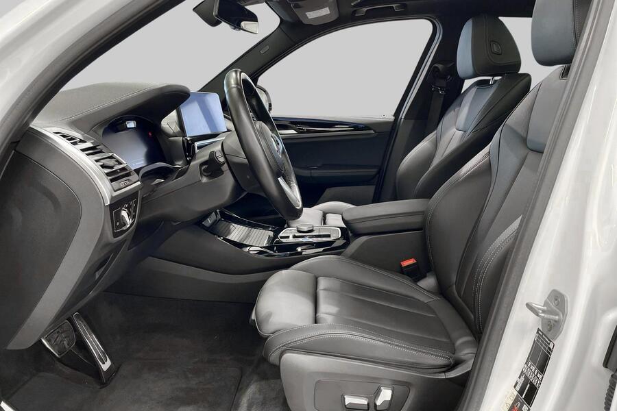 BMW iX3 vaihtoauto