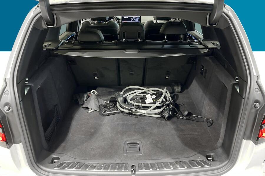 BMW iX3 vaihtoauto