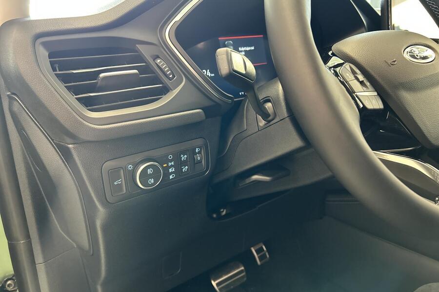 Ford Kuga vaihtoauto