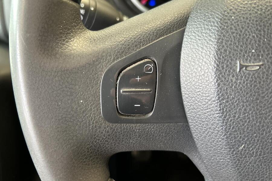 Nissan NV300 vaihtoauto