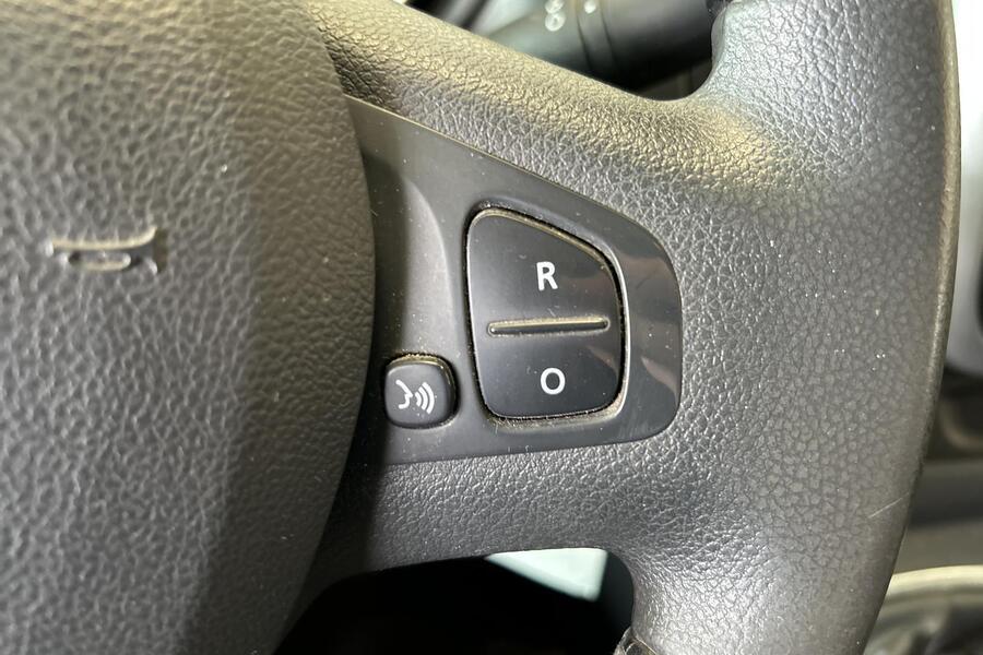 Nissan NV300 vaihtoauto