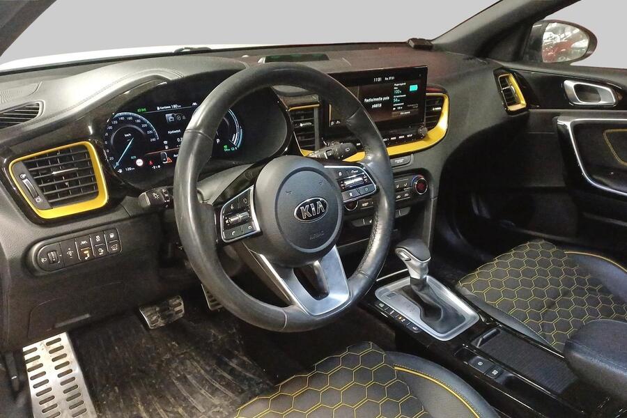 Kia XCeed vaihtoauto