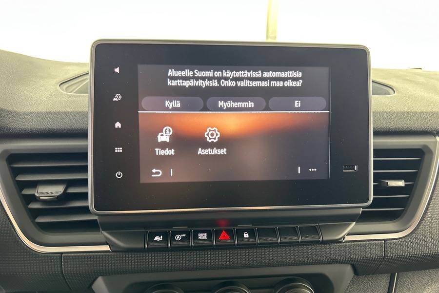 Nissan Primastar vaihtoauto