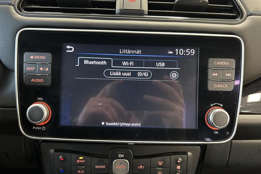 Nissan Leaf vaihtoauto