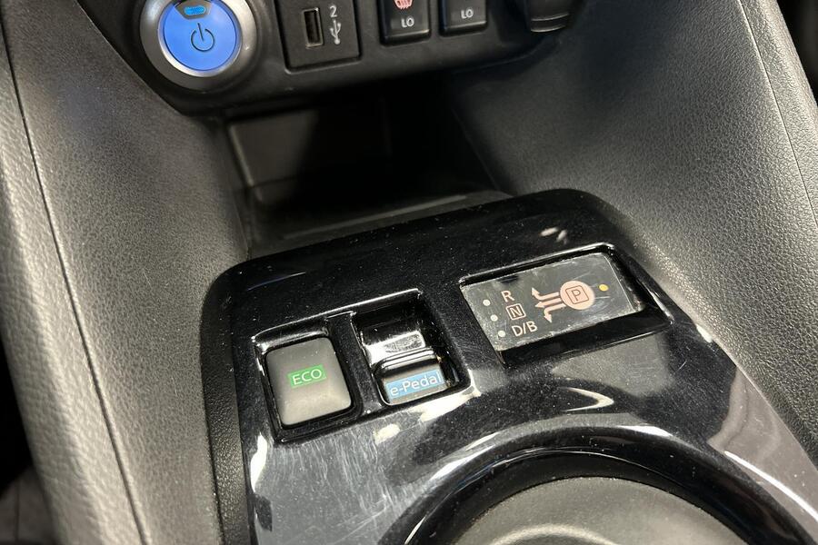 Nissan Leaf vaihtoauto