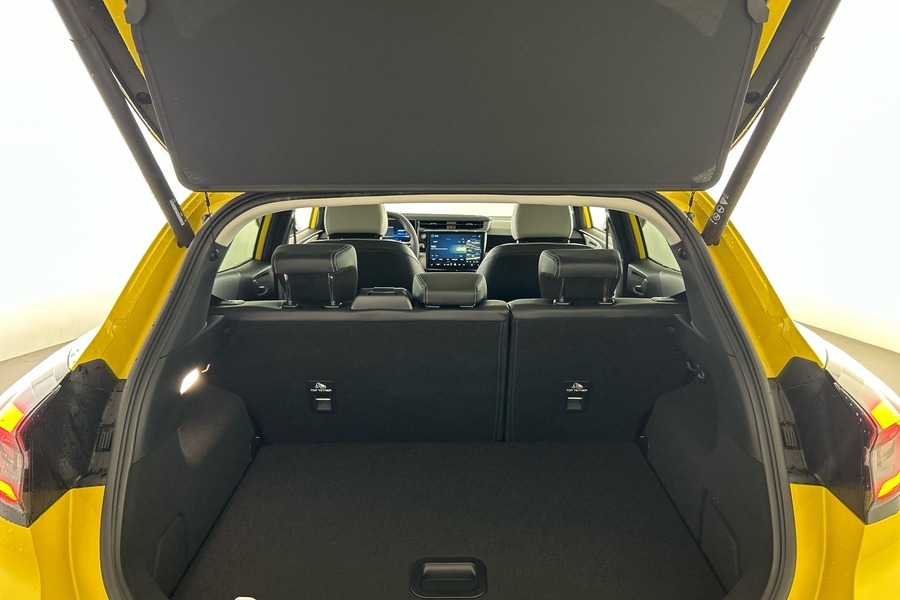 Ford Puma Gen-E vaihtoauto