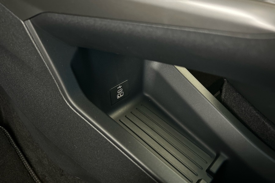 Ford Puma Gen-E vaihtoauto