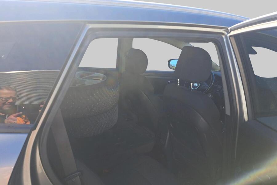 Kia Carens vaihtoauto