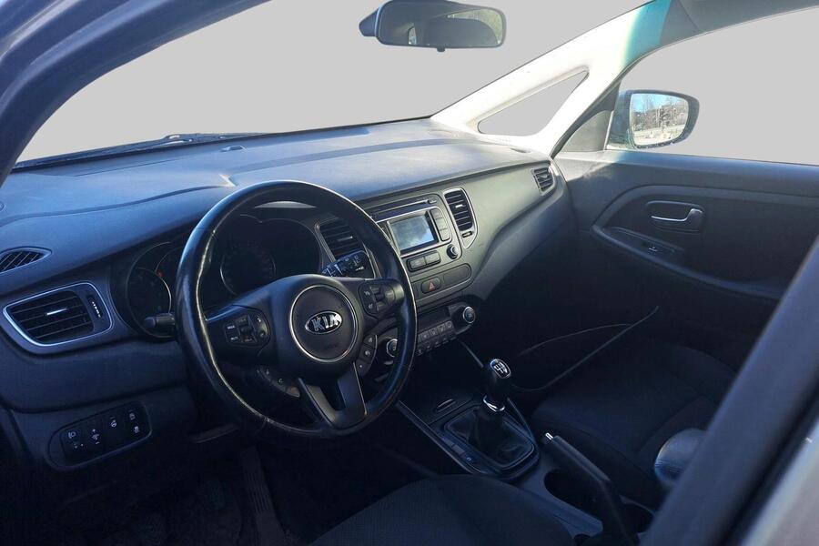 Kia Carens vaihtoauto