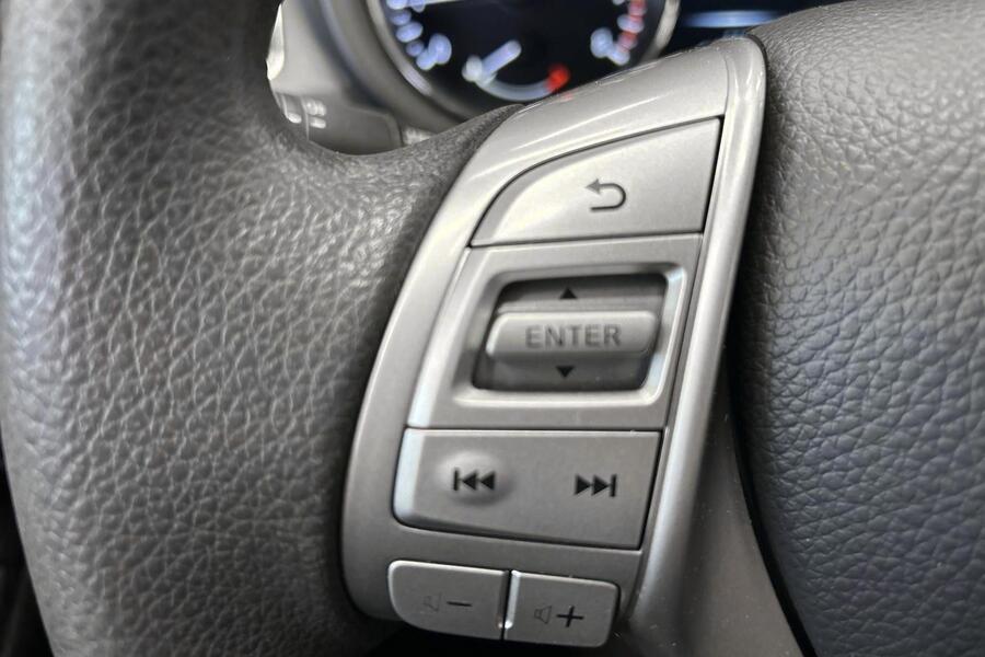 Nissan Pulsar vaihtoauto