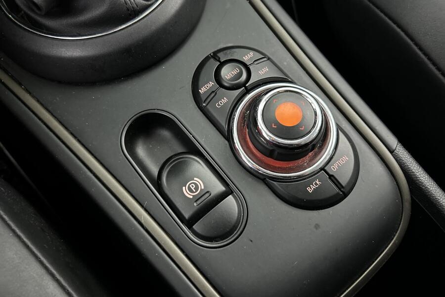 Mini Countryman vaihtoauto