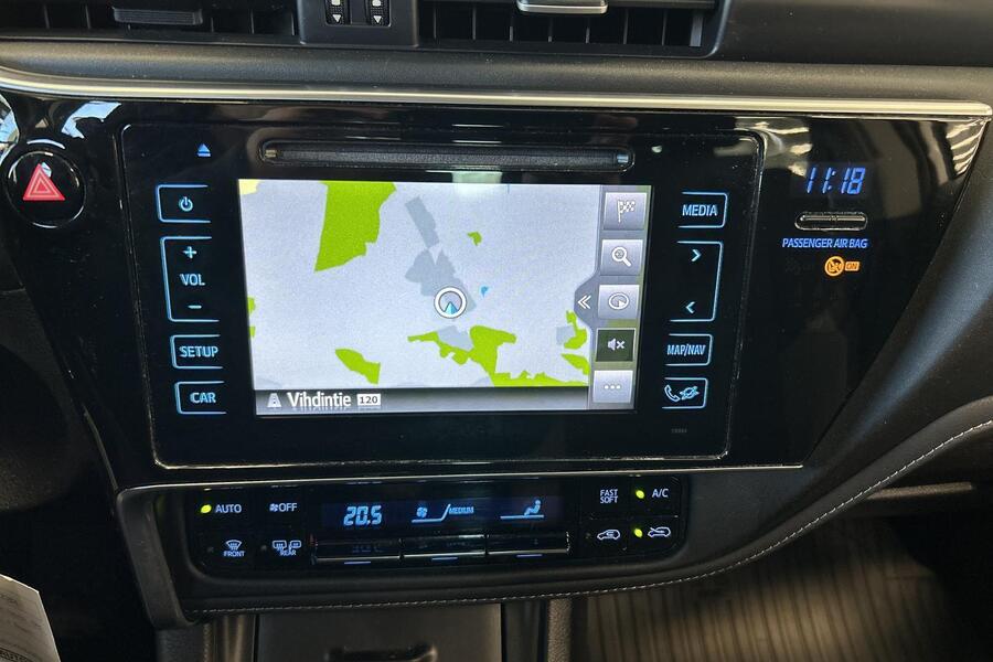 Toyota Auris vaihtoauto