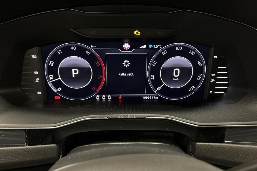 Skoda Superb vaihtoauto