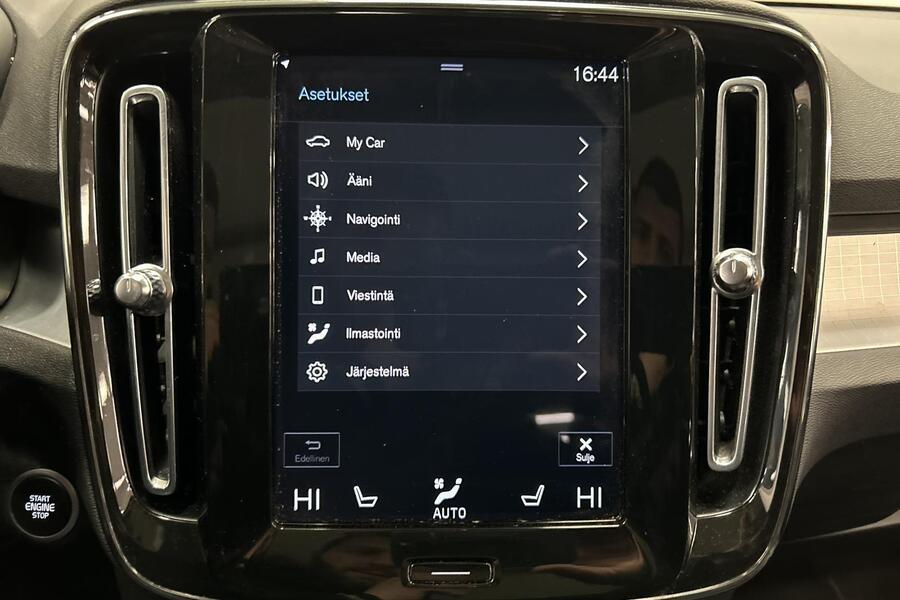 Volvo XC40 vaihtoauto