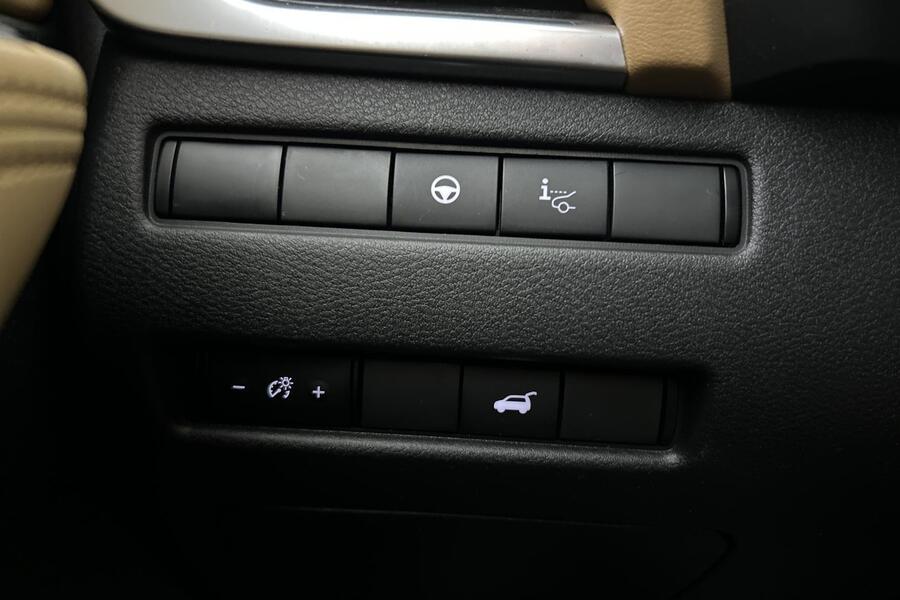 Nissan X-Trail vaihtoauto