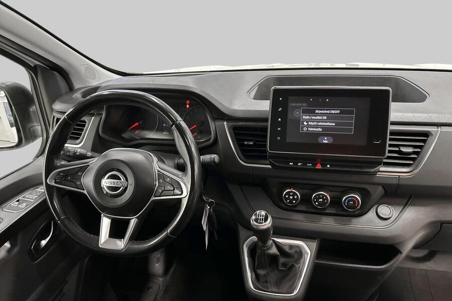 Nissan Primastar vaihtoauto