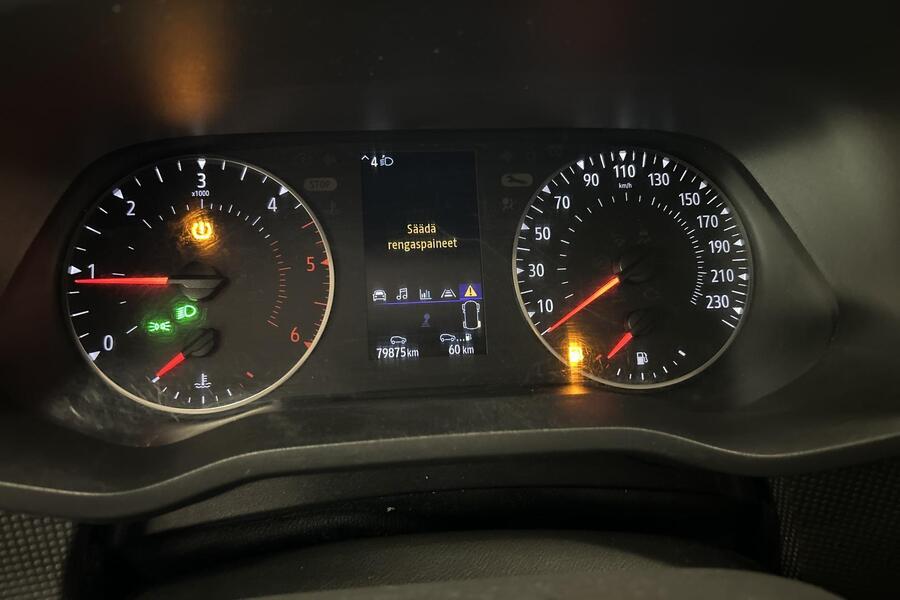 Nissan Primastar vaihtoauto