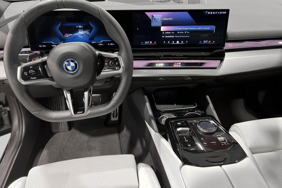BMW i5 vaihtoauto