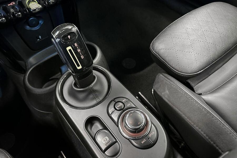 Mini Cooper vaihtoauto