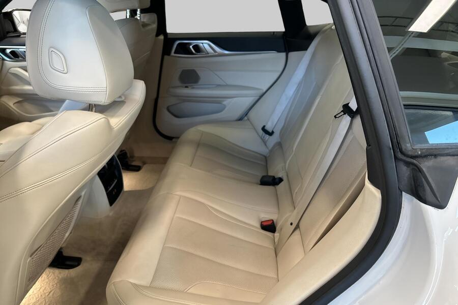 BMW i4 M50 vaihtoauto