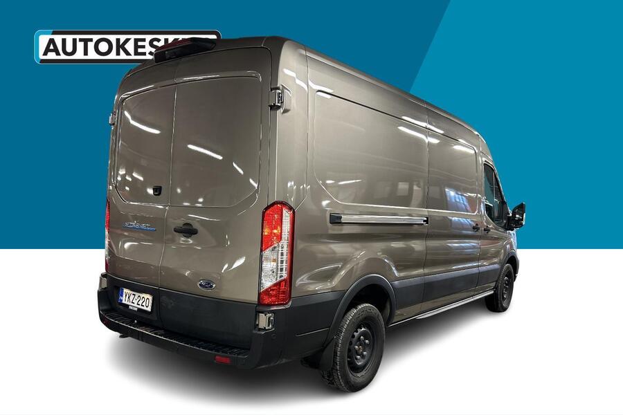 Ford Transit vaihtoauto
