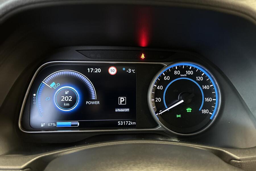 Nissan Leaf vaihtoauto