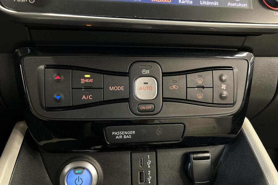 Nissan Leaf vaihtoauto