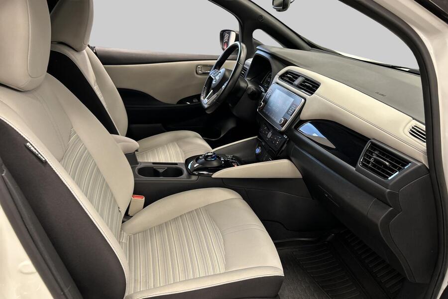 Nissan Leaf vaihtoauto