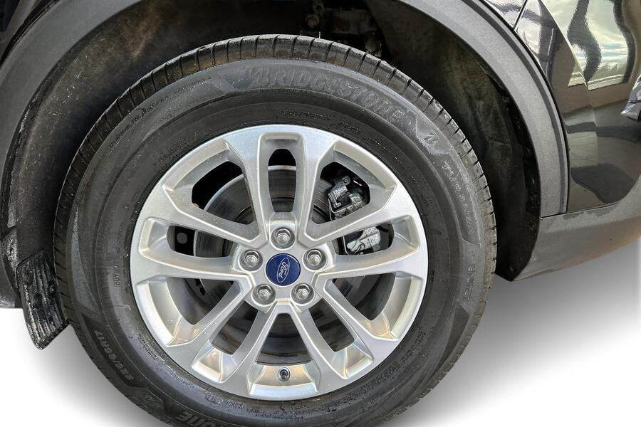 Ford Kuga vaihtoauto