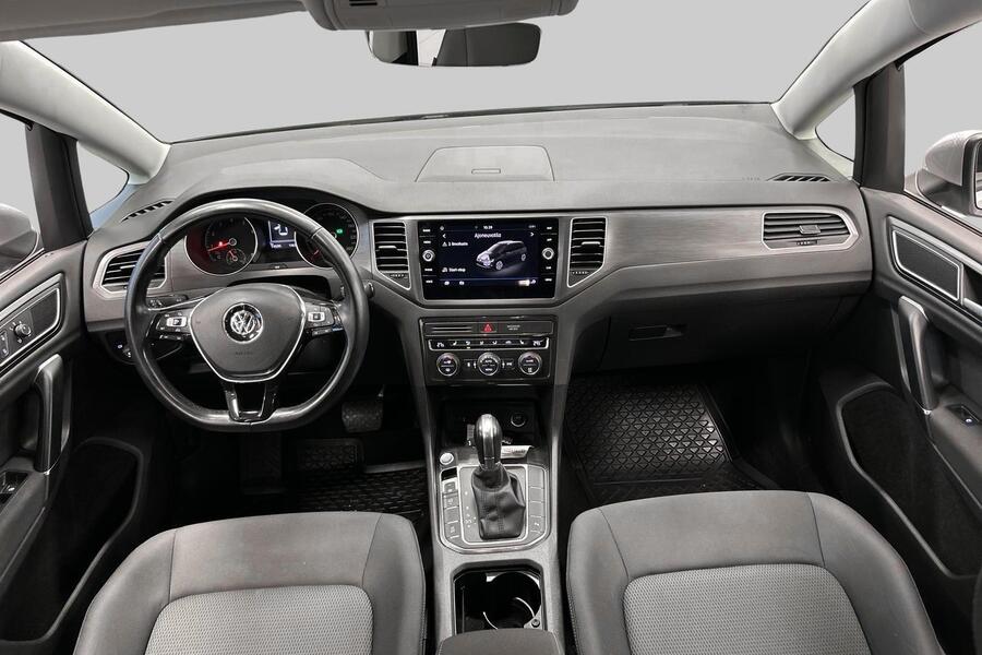 Volkswagen Golf Sportsvan vaihtoauto