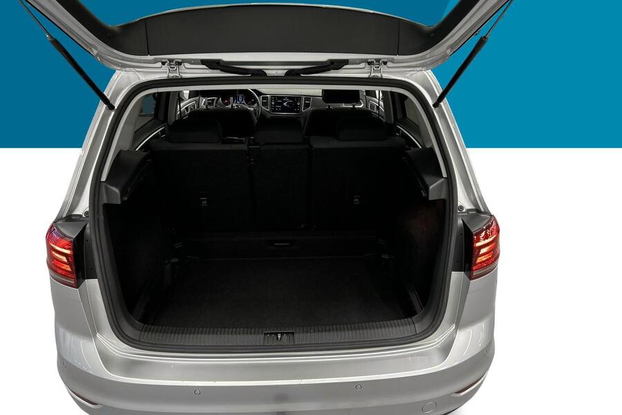 Volkswagen Golf Sportsvan vaihtoauto